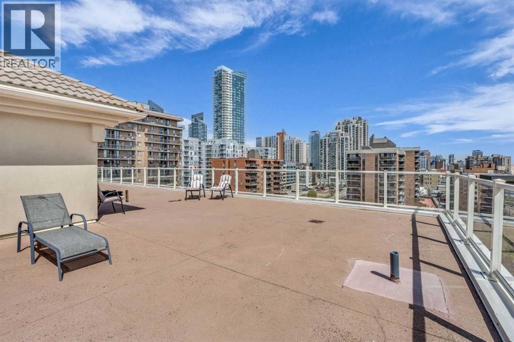 303, 1315 12 Avenue SW — photo 30