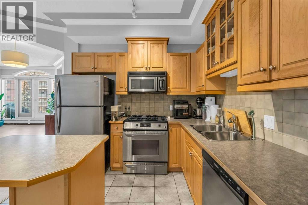 303, 1315 12 Avenue SW — photo 5