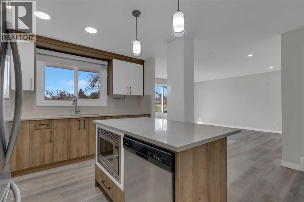 99 Dovercliffe Way SE — photo 8
