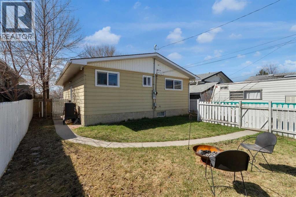 99 Dovercliffe Way SE — photo 29
