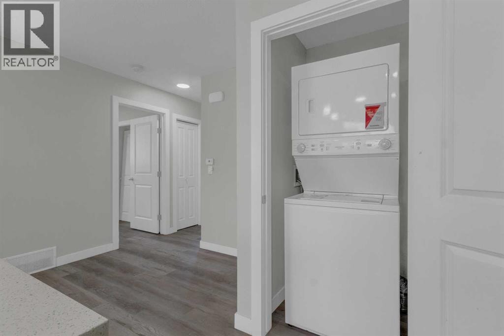99 Dovercliffe Way SE — photo 9
