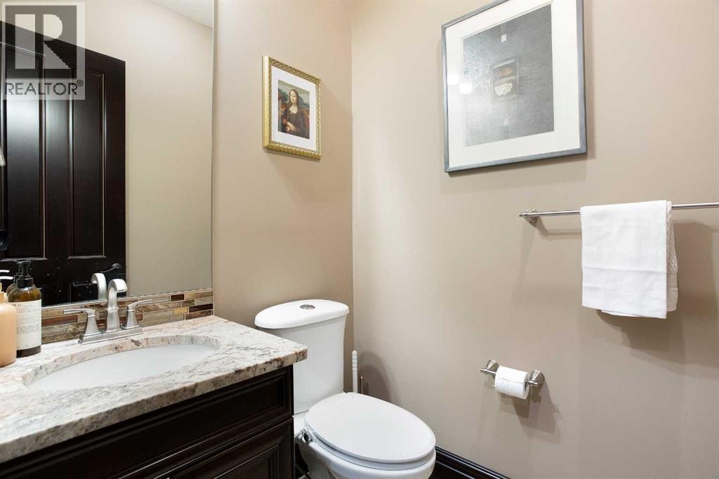 4315 14A Street SW — photo 21