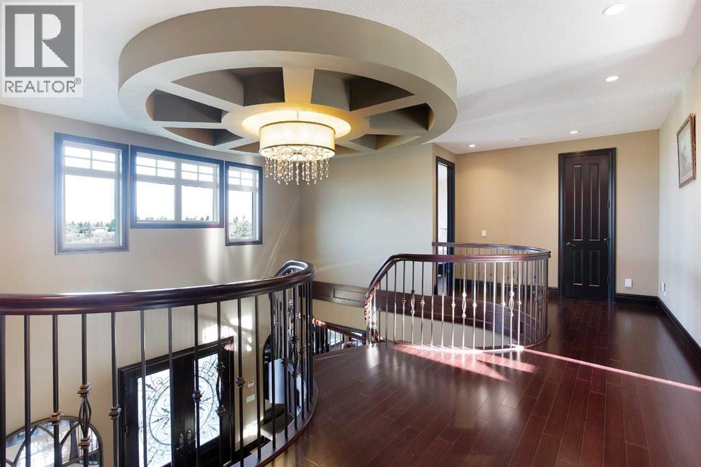 4315 14A Street SW — photo 22
