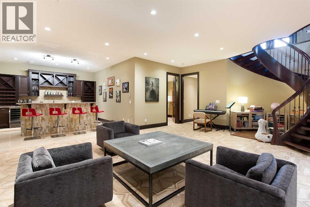 4315 14A Street SW — photo 37