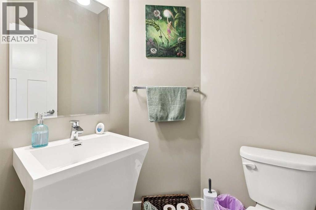 605 Evanston Manor NW — photo 12