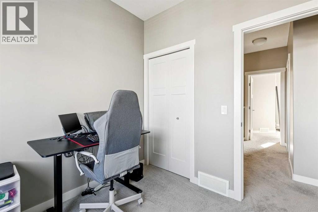 605 Evanston Manor NW — photo 17