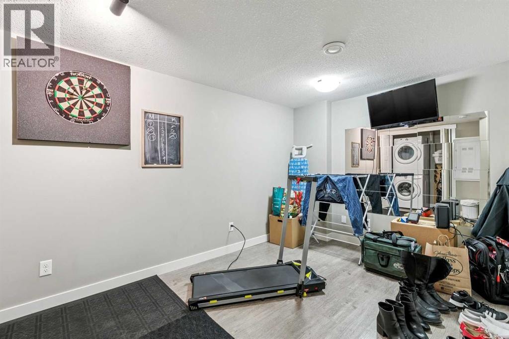 605 Evanston Manor NW — photo 22
