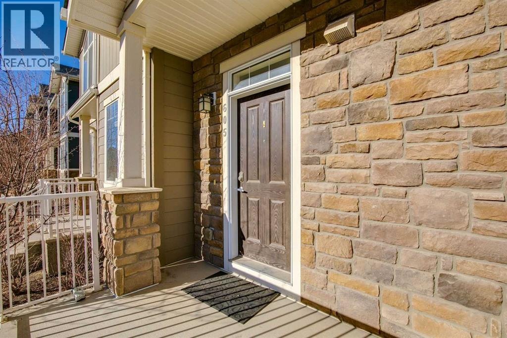 605 Evanston Manor NW — photo 25