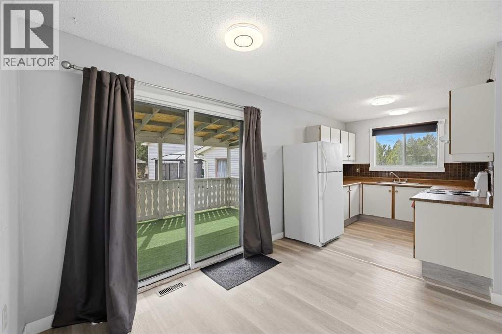 44 Castleridge Close NE — photo 10