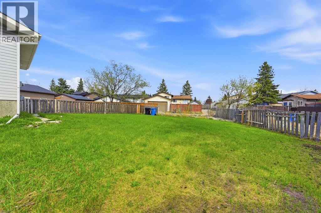 44 Castleridge Close NE — photo 34