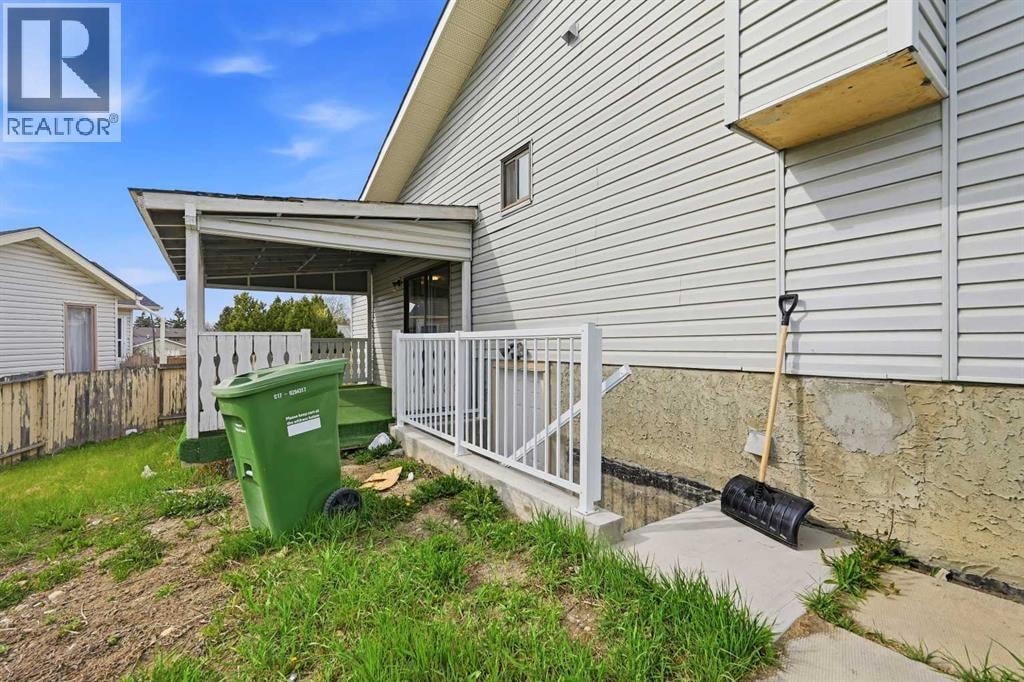 44 Castleridge Close NE — photo 35