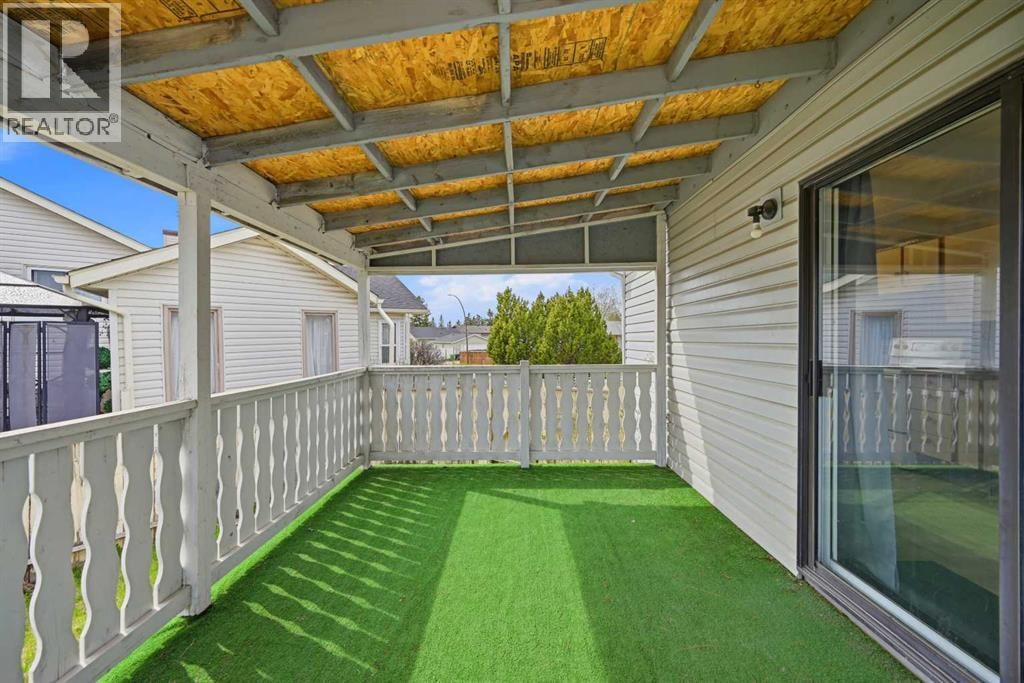 44 Castleridge Close NE — photo 36