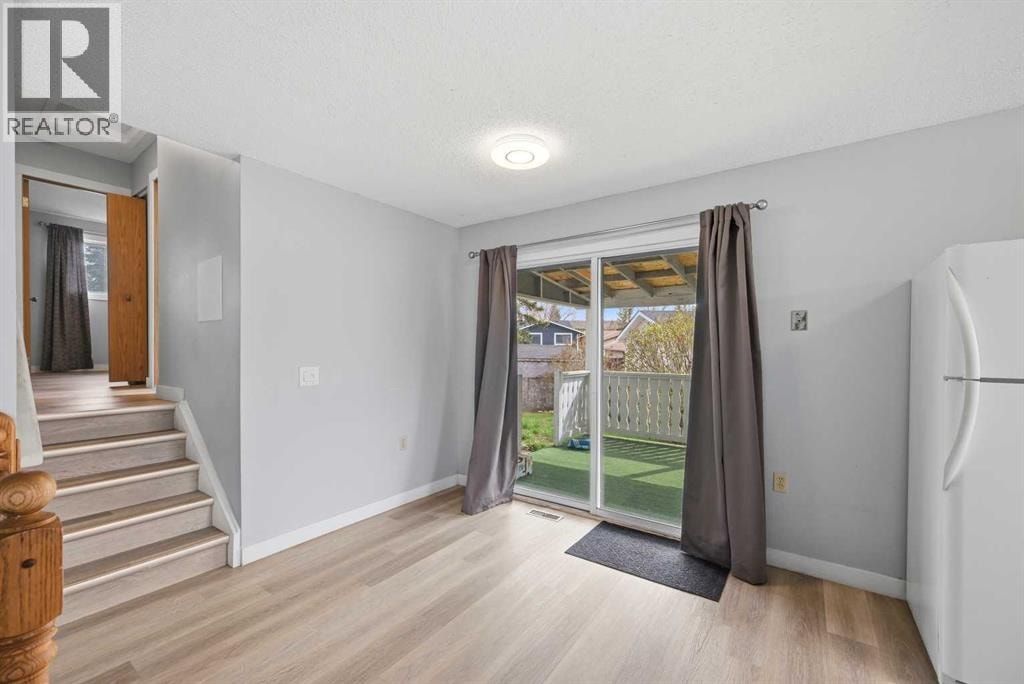 44 Castleridge Close NE — photo 8