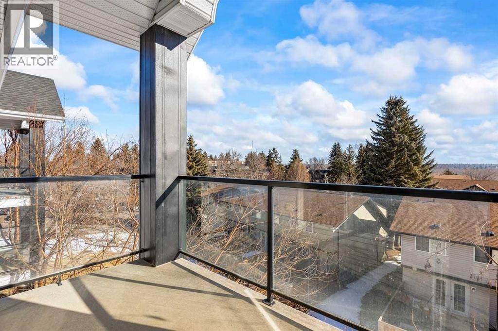 304, 2022 Canyon Meadows Drive SE — photo 34