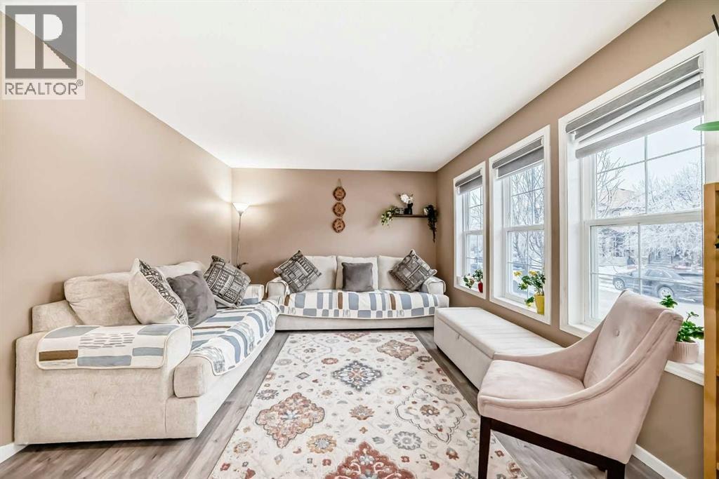 32 SADDLEBROOK Place NE — photo 6