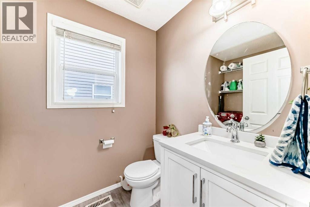 32 SADDLEBROOK Place NE — photo 7