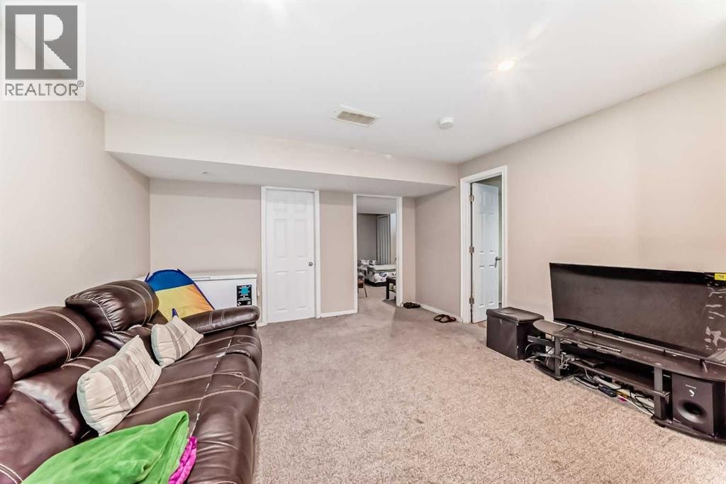 32 SADDLEBROOK Place NE — photo 27