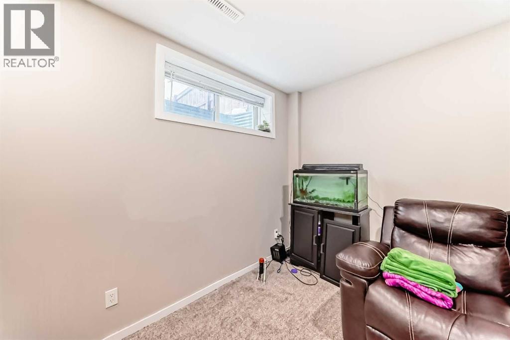 32 SADDLEBROOK Place NE — photo 25