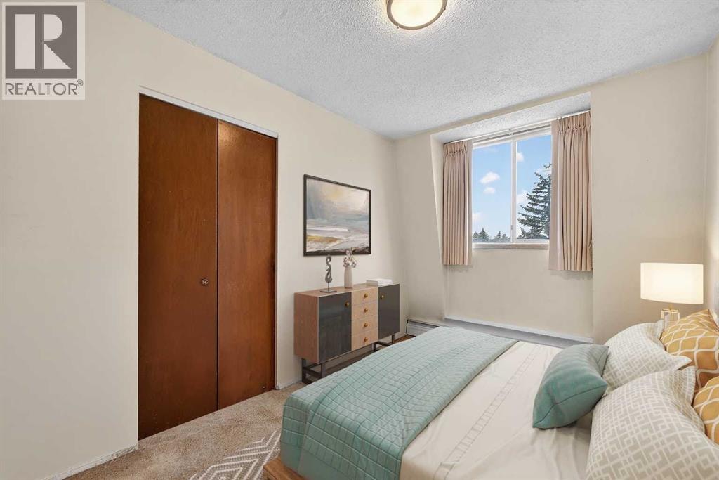 301, 508 Cedar Crescent SW — photo 16