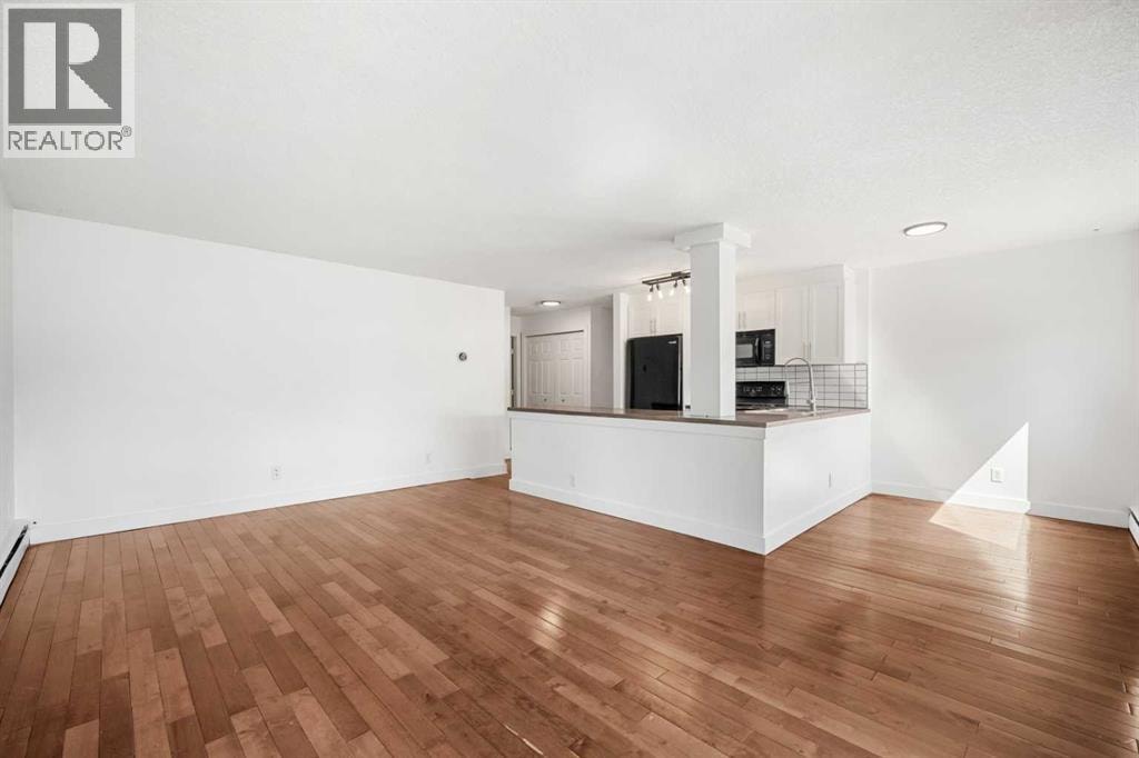 7, 2110 15 Street SW — photo 10
