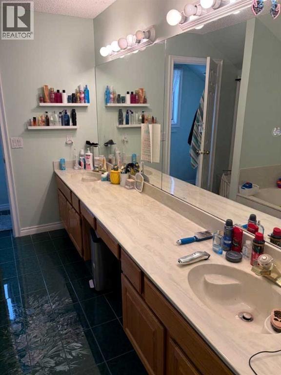 1065 East Chestermere Drive — photo 21