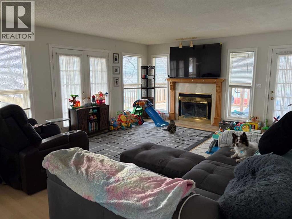 1065 East Chestermere Drive — photo 24
