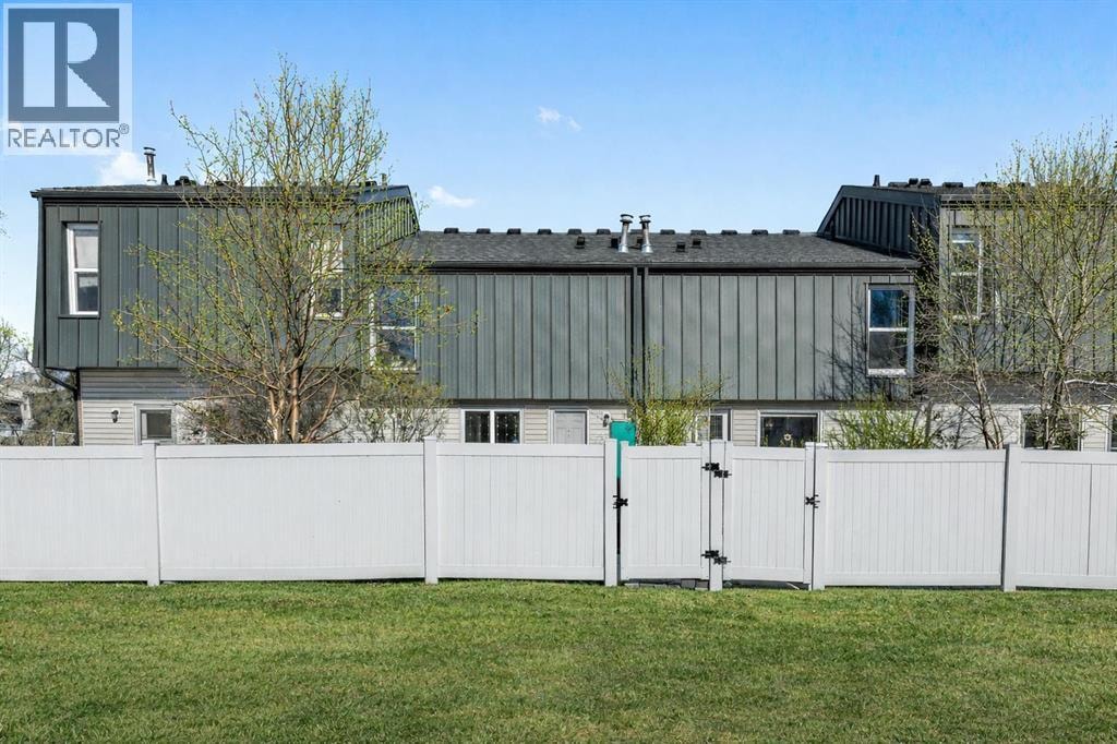 118 Brae Glen Lane SW — photo 4