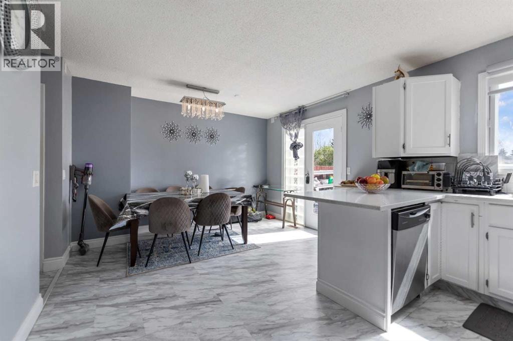 35 Templemont Drive NE — photo 12
