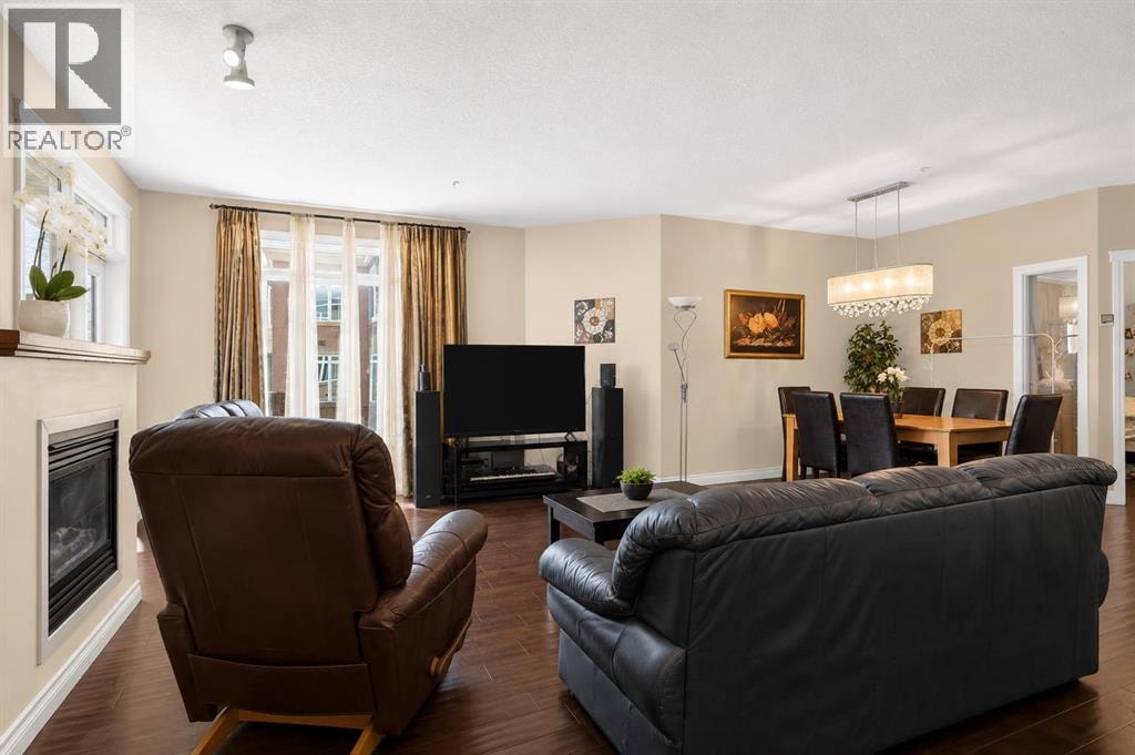 7305, 14 Hemlock Crescent SW — photo 16
