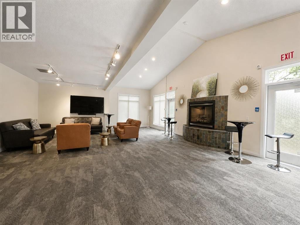 7305, 14 Hemlock Crescent SW — photo 49