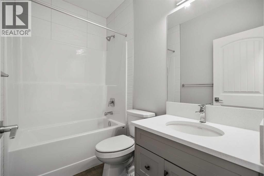 1058 Alpine Avenue SW — photo 40