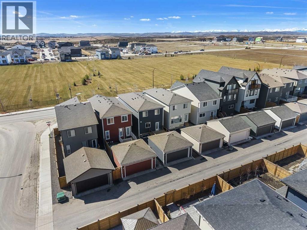 1058 Alpine Avenue SW — photo 48