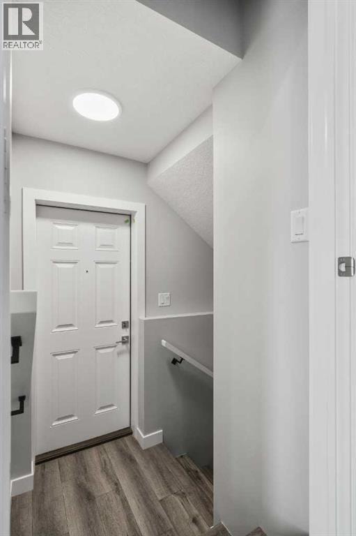1058 Alpine Avenue SW — photo 32