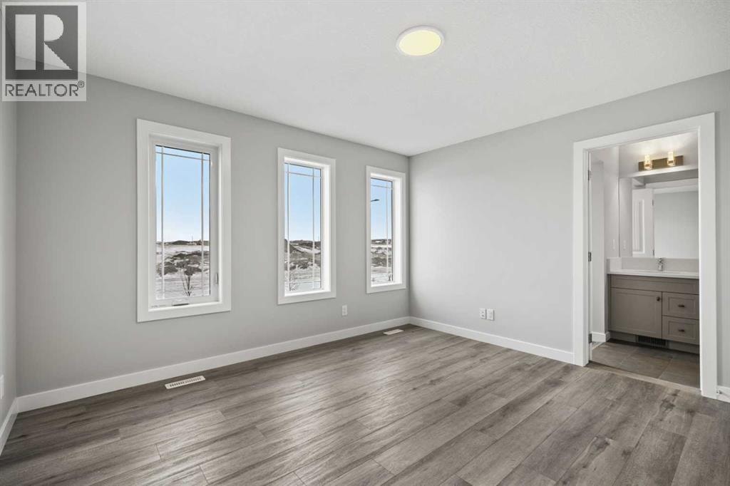 1058 Alpine Avenue SW — photo 21