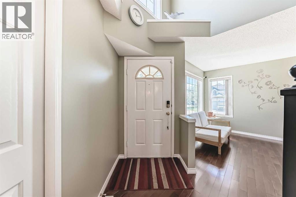 438 Bridlewood Place SW — photo 2