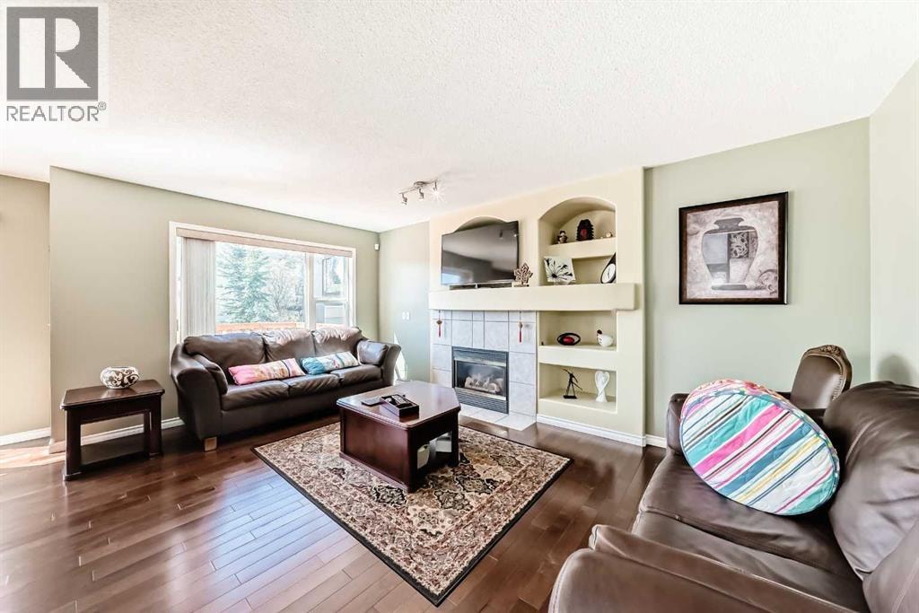 438 Bridlewood Place SW — photo 9