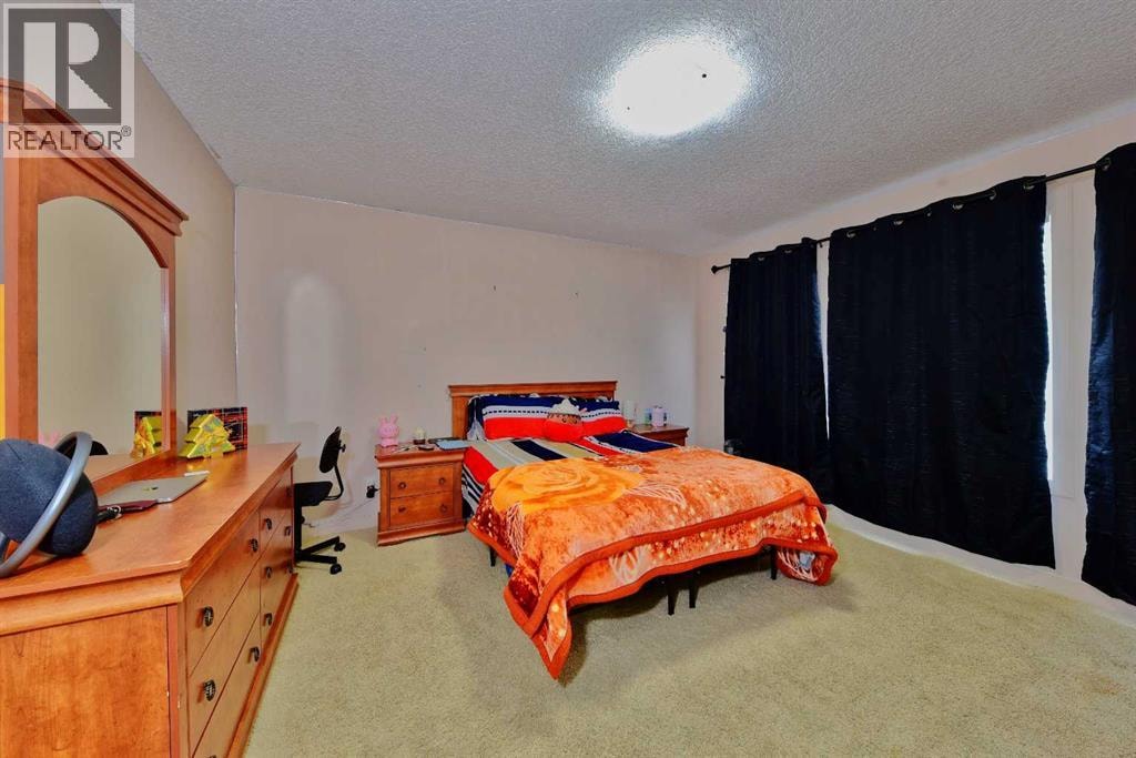 18 Redstone Manor NE — photo 23