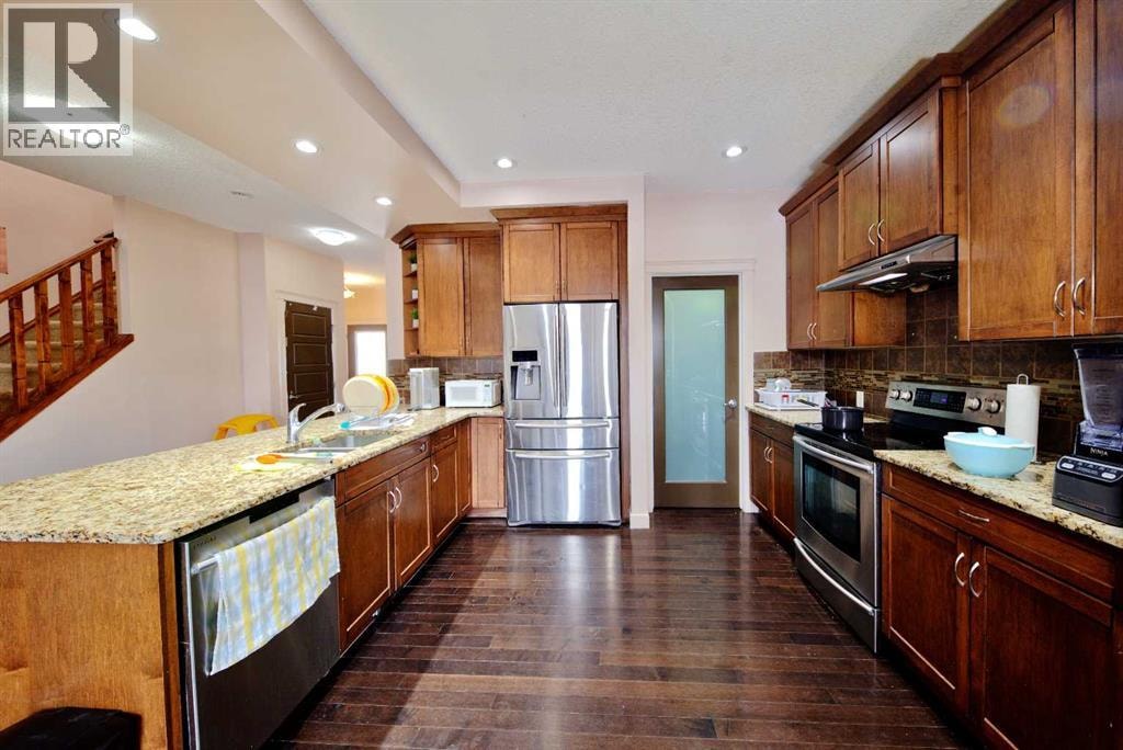 18 Redstone Manor NE — photo 12