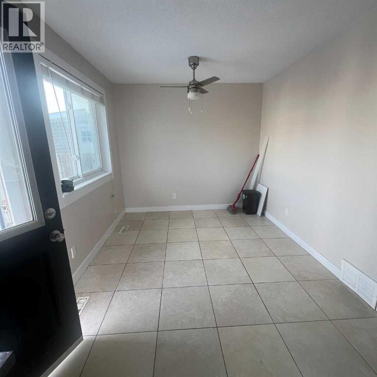 140 martindale Boulevard NE — photo 4