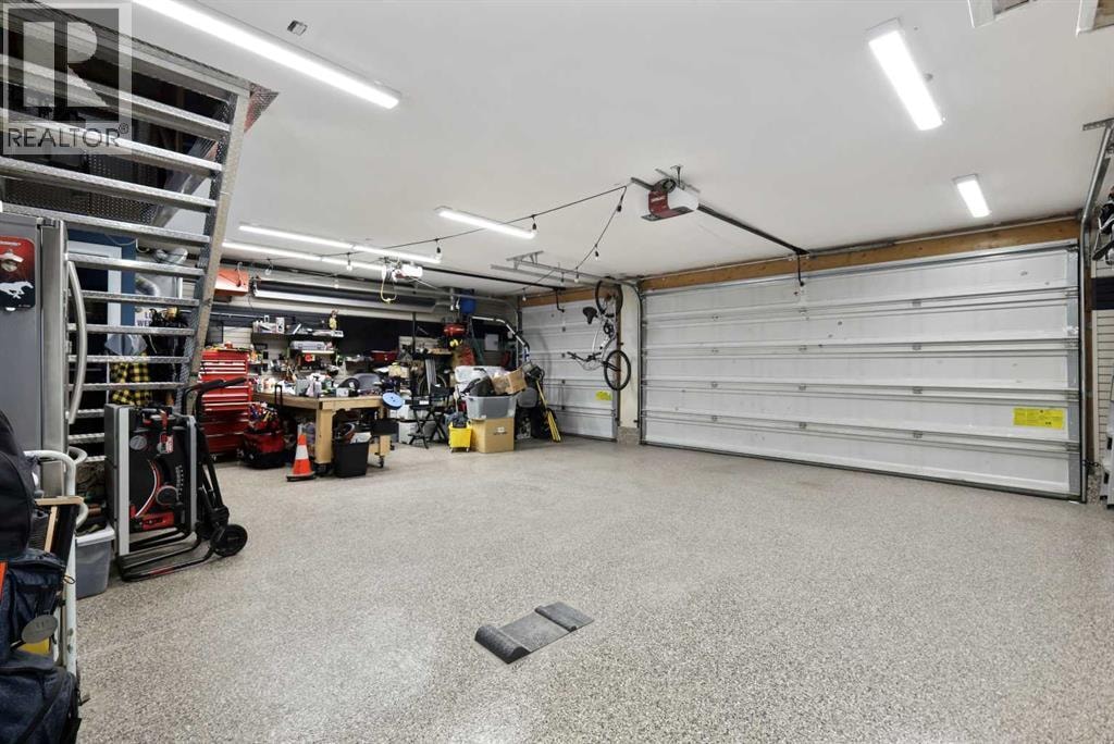 2908 7 Avenue NW — photo 43