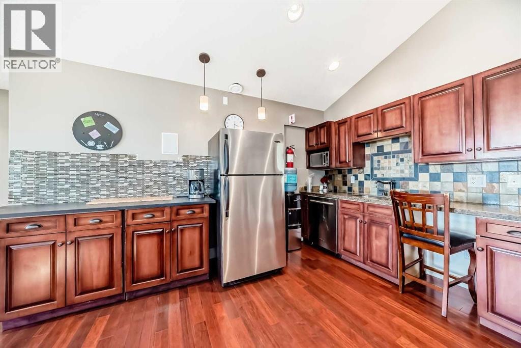 10909 Eamon Road NW — photo 24