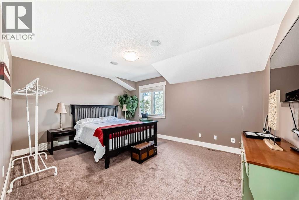 10909 Eamon Road NW — photo 20