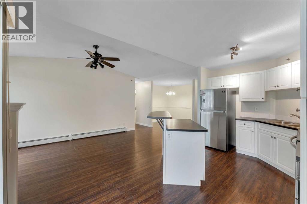 307, 1307 Valleyview Park SE — photo 11