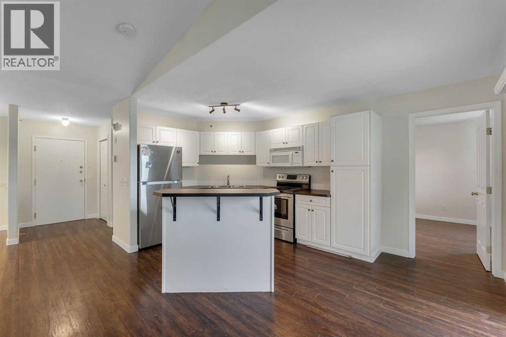 307, 1307 Valleyview Park SE — photo 8