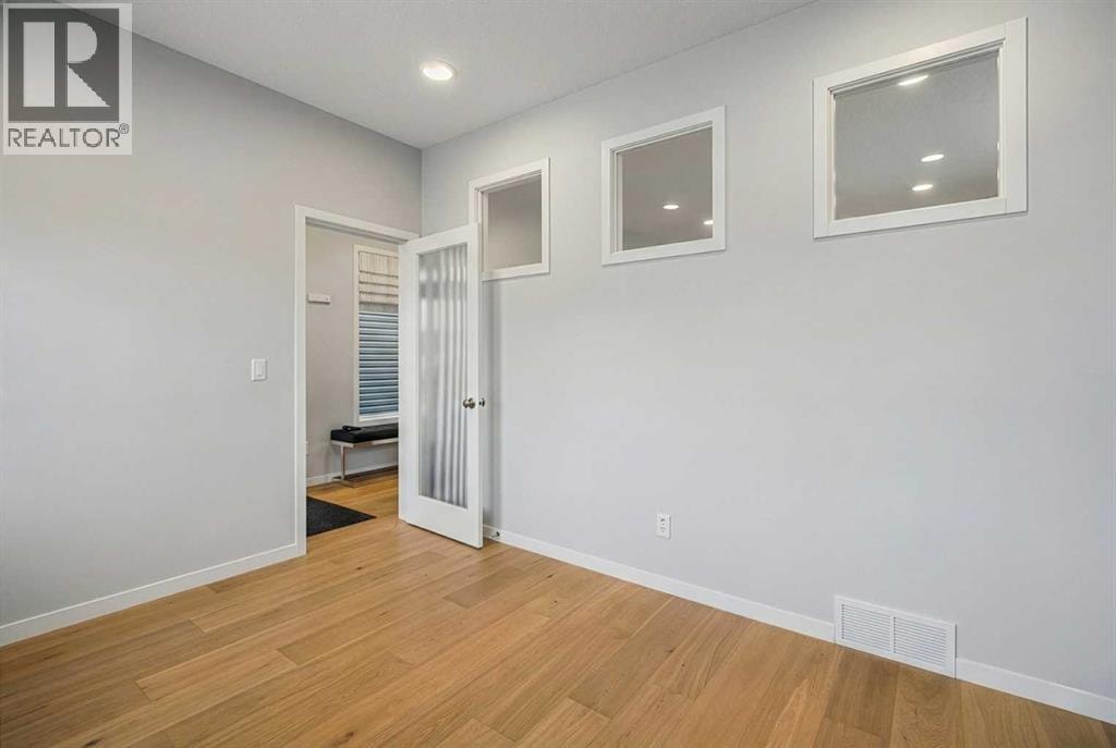 545 Bridgeport Street — photo 18