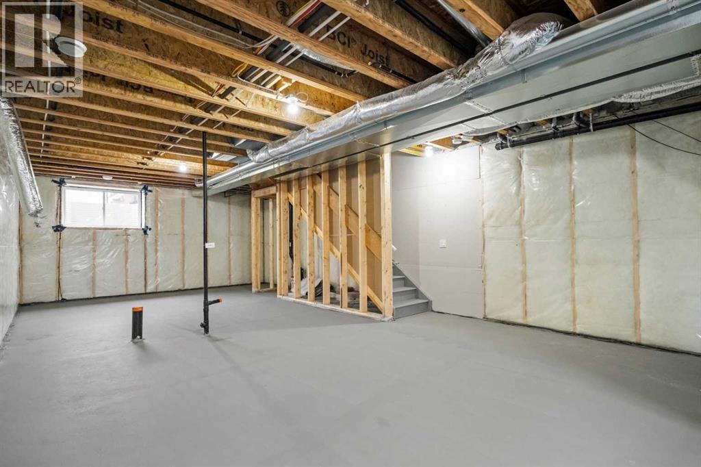 541 Bridgeport Street — photo 38
