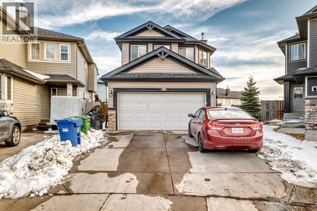 36 Saddleland Court NE