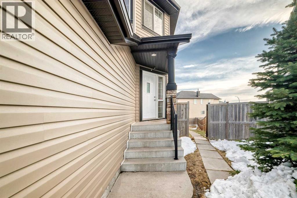 36 Saddleland Court NE — photo 3