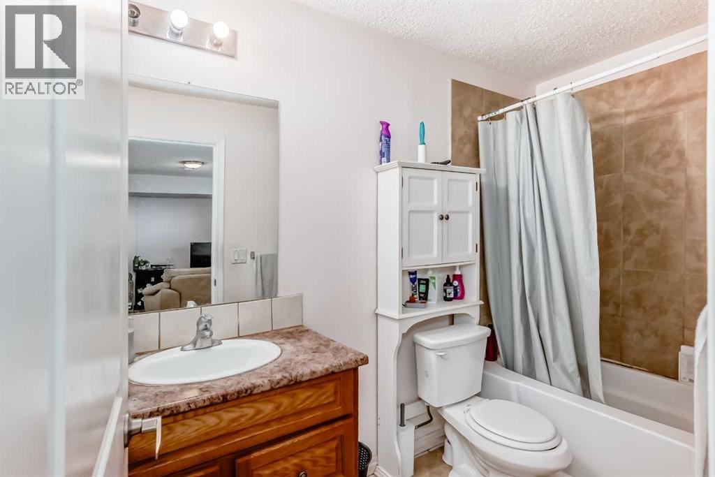 36 Saddleland Court NE — photo 43