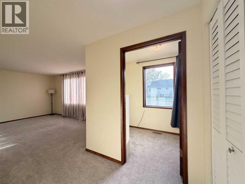 1, 1202 2 Street NE — photo 27